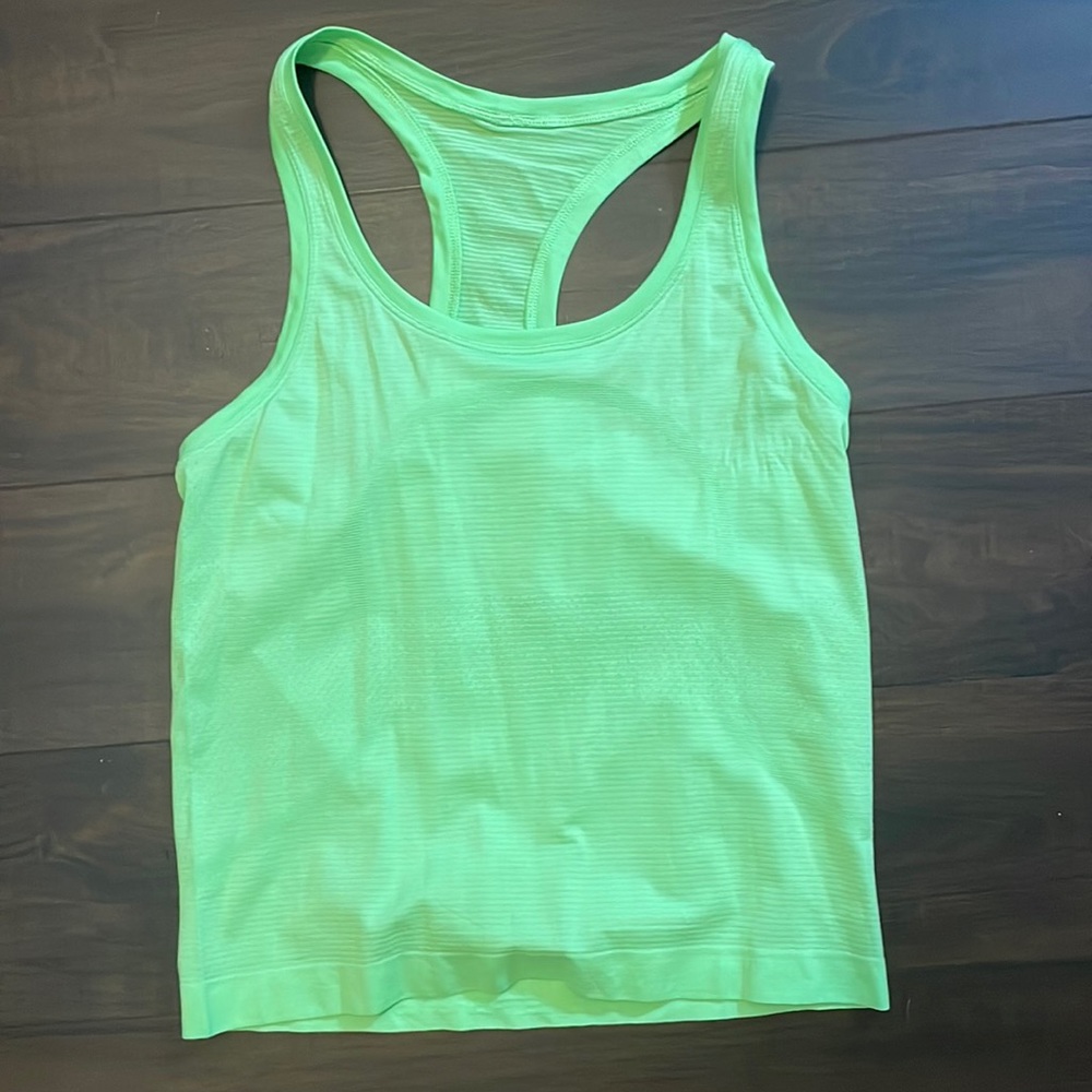 Lululemon swiftly